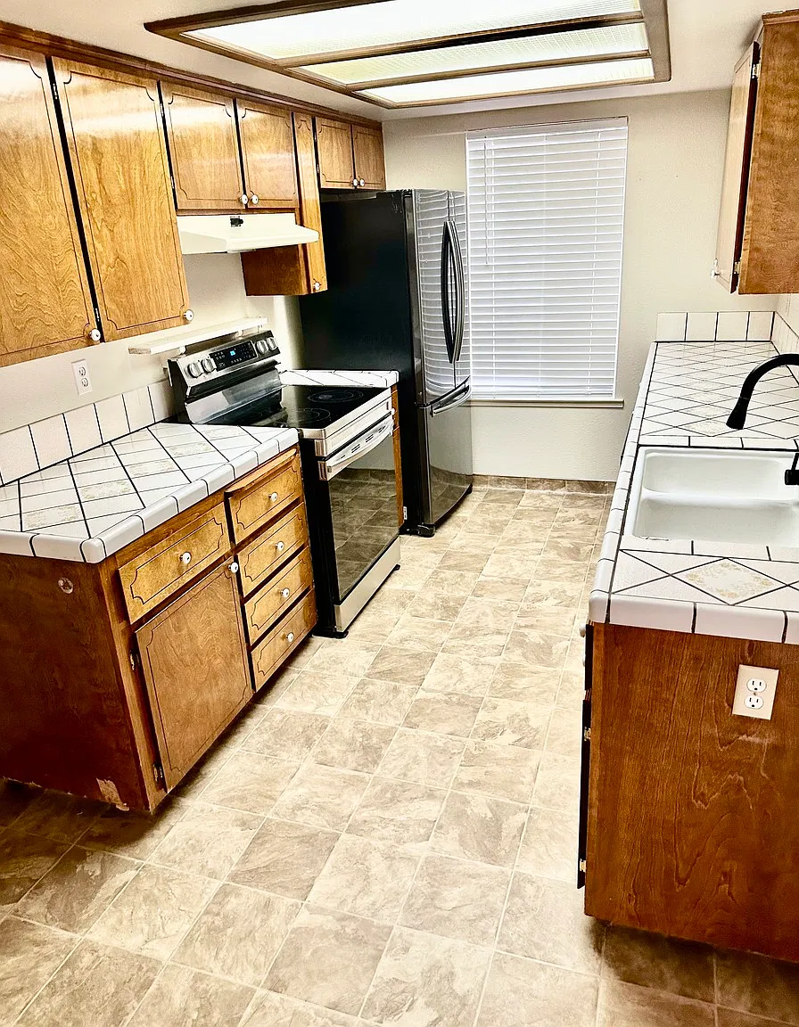 Charming 3-Bedroom Home with Open Layout in Northwest Fresno! — Photo 2