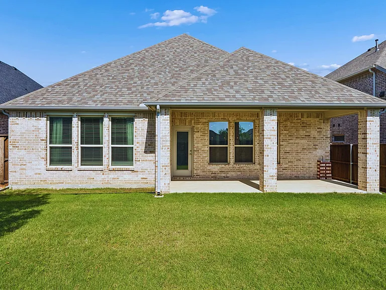 228 Glenwood Dr — Photo 25