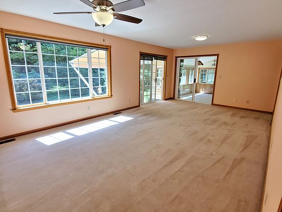 3rd image of 20487 Ammon Ln NW