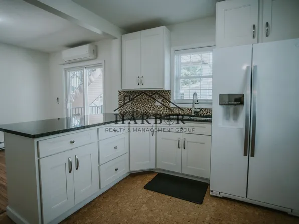 608 6th Ave SW #1, Austin, MN 55912