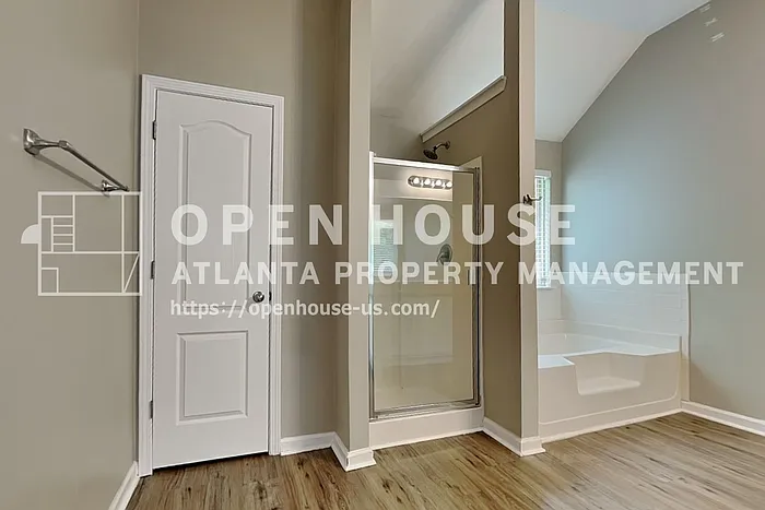3947 Rosebud Park Dr — Photo 11