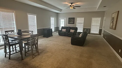 544 Remington Ave Photo 1