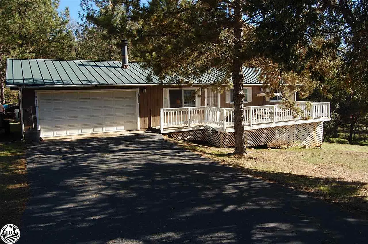 19799 Cottonwood St photo 1