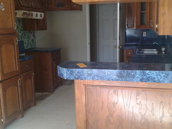 2nd image of 317 Yolanda St