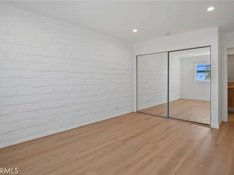 1105 N Coast Hwy — Photo 15
