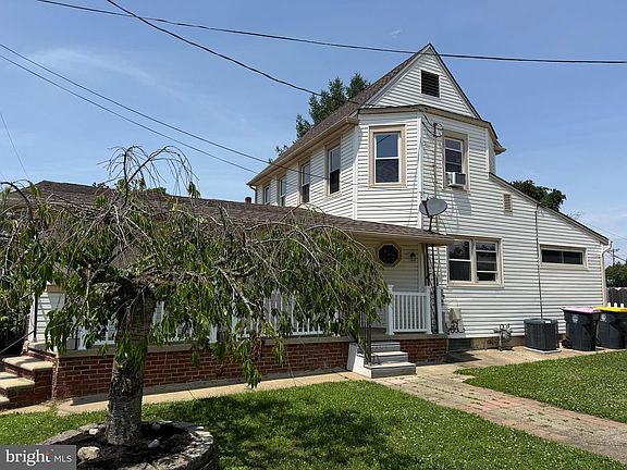 5th image of 192 Bishop Ave