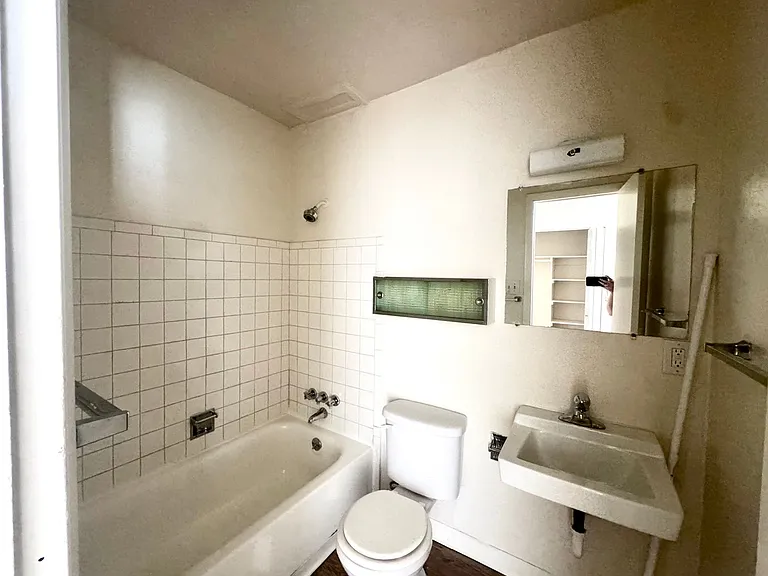 3611 E San Miguel St. — Photo 18