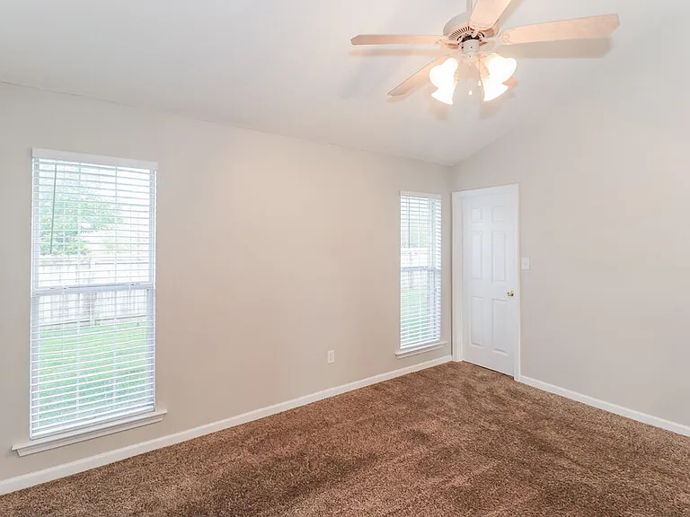 10316 Cottage Oaks Dr — Photo 11
