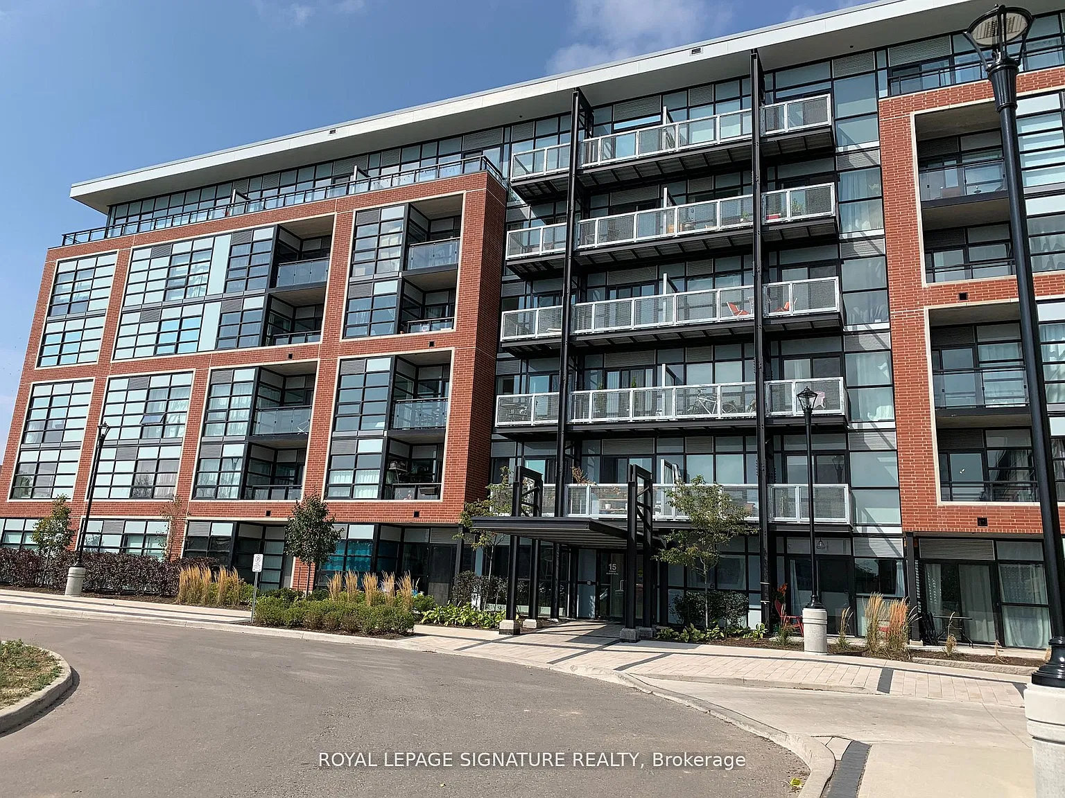 2 bed, $1,950 — Photo 2