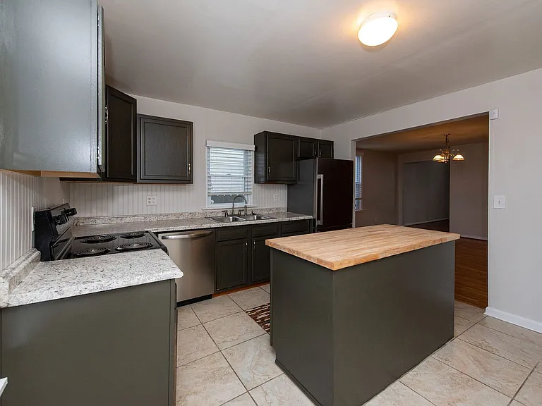 5403 Ravenna St — Photo 18