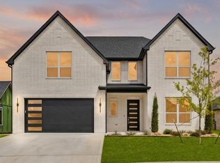 4824 Pont Neuf Rd, Edmond, OK 73034