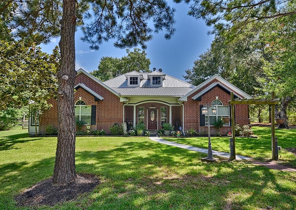 1st image of 189 Camilla Cir