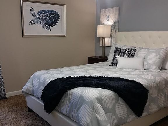 2nd image of 5777 Folkstone Ln
