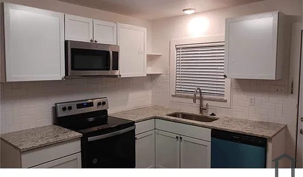706 E Acheson Rd