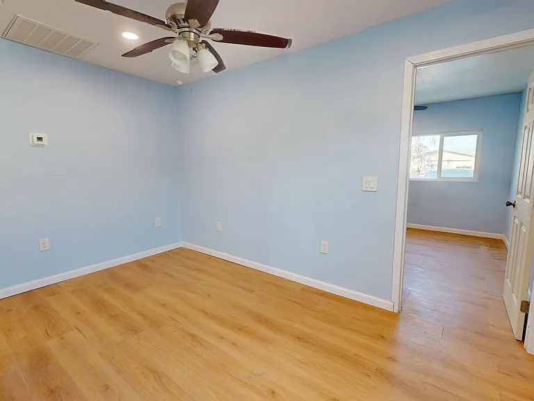 43738 Commanche St #C — Photo 2
