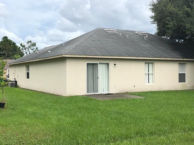 2nd image of 129 Knotts Ln
