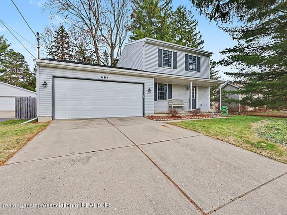 2nd image of 664 John R St