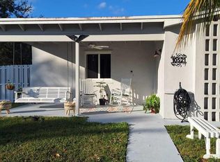 10521 SW 201st Ter, Cutler Bay, FL 33189