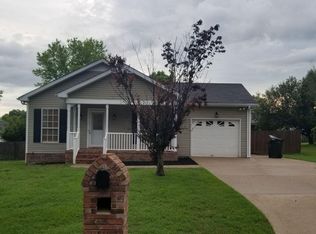 872 Green Wave Dr, Gallatin, TN 37066