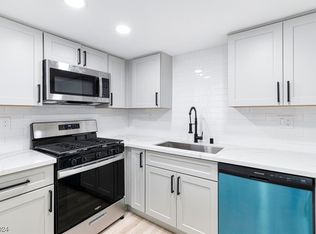 5260 Janfred Ct UNIT 9, Las Vegas, NV 89103