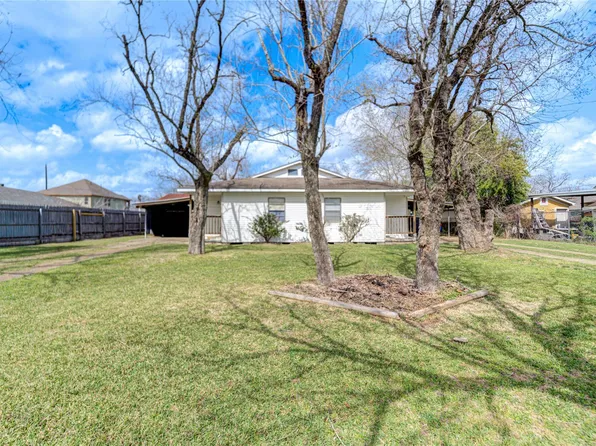 6109 Hertford St, Houston, TX 77048