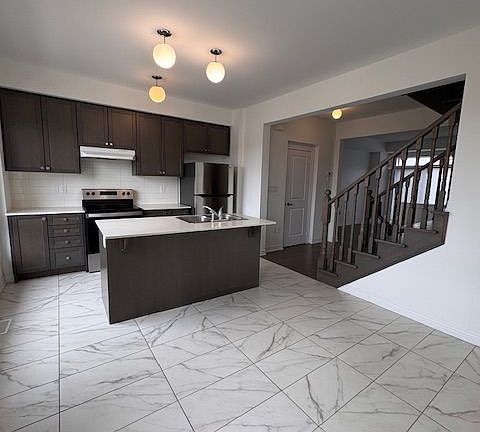 5th image of 19 Haydock Way