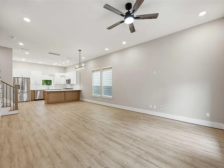 4013 Griggs Rd #B — Photo 6