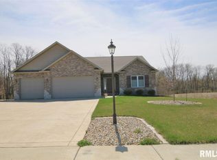 601 Whistling Strait, Washington, IL 61571