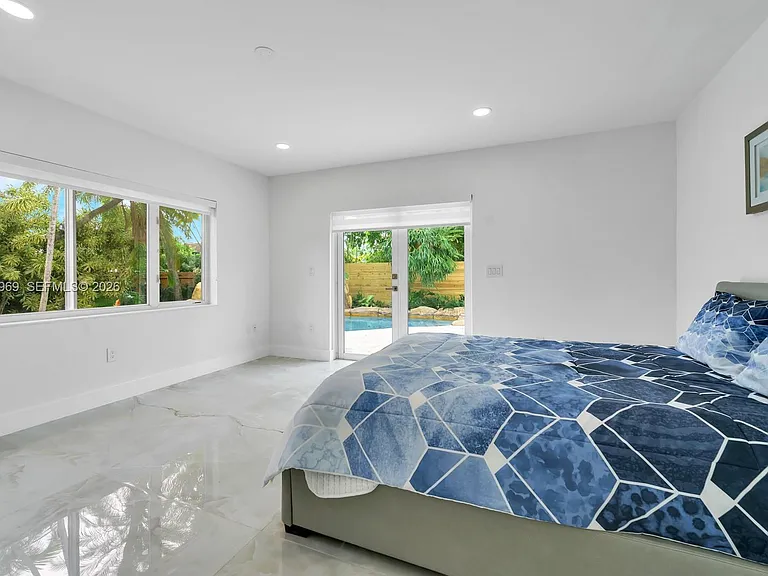 200 N Hibiscus Dr — Photo 25
