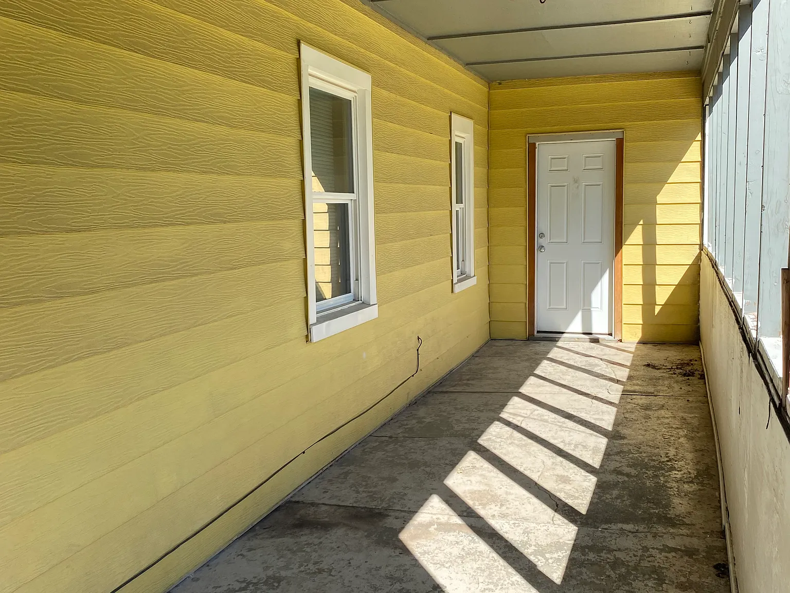 2 bed, 954 sqft, $850 — Photo 2