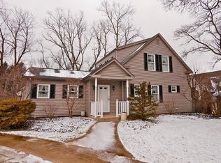 23456 Center Ridge Rd, Westlake, OH 44145