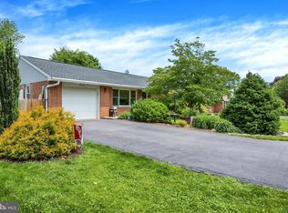 14 Mimosa Dr, Mechanicsburg, PA 17055
