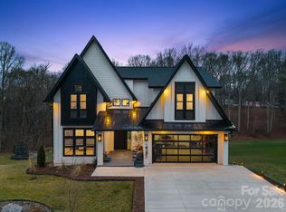 15 Sagewood Dr, Candler, NC 28715