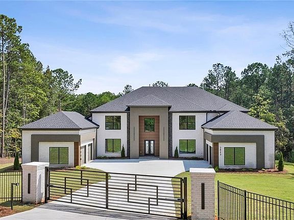 2nd image of 2843 N Bogan Rd