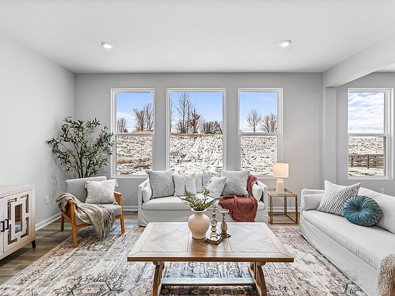 4th image of 11048 Woodmont Way