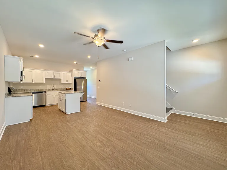 102 Skye Dr #4 — Photo 6