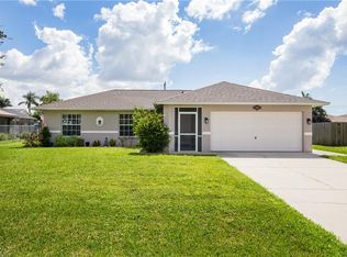 416 SW 34th Ter, Cape Coral, FL 33914