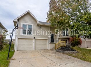 8512 NE 110th St, Kansas City, MO 64157