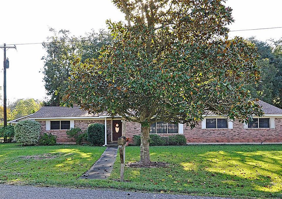 1st image of 104 Sleepy Hollow Dr