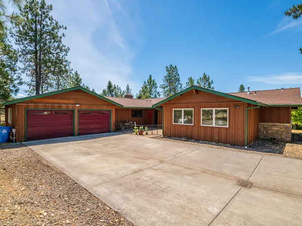 1159 Stevens Rd, Eagle Point, OR 97524