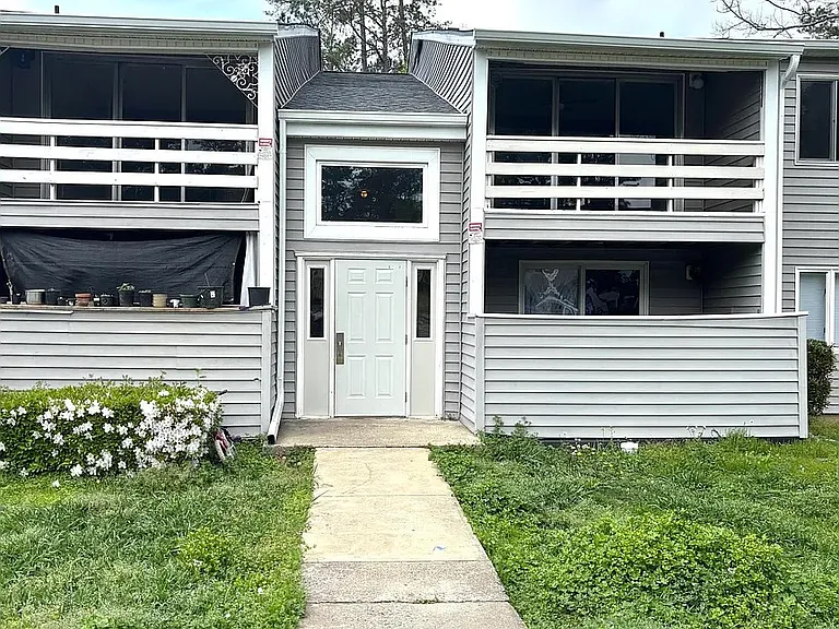 1017 Stevens Creek Rd #G186 — Photo 1