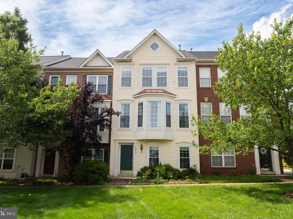 20976 Kittanning Ln, Ashburn, VA 20147