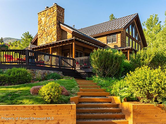 4th image of 294 Ruedi Creek Rd