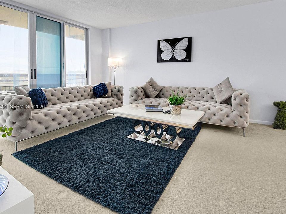 1st image of 555 NW 4th Ave #4150