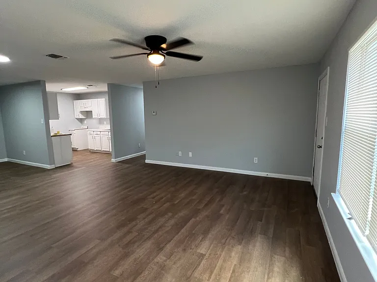 13009 Oconnor Cv #13007 — Photo 4
