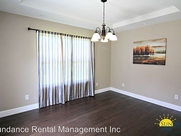 4th image of 2643 Weeping Willow Ln