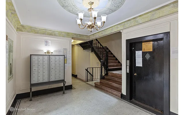 Rented by Douglas Elliman | media 15