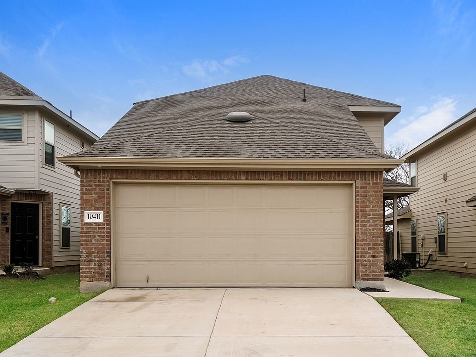1st image of 10411 Clearwater Way