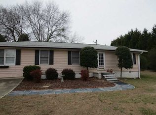 917 Jordan Rd, Dacula, GA 30019