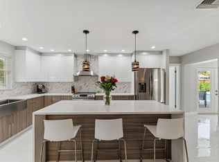 5230 NE 15th Ave, Fort Lauderdale, FL 33334